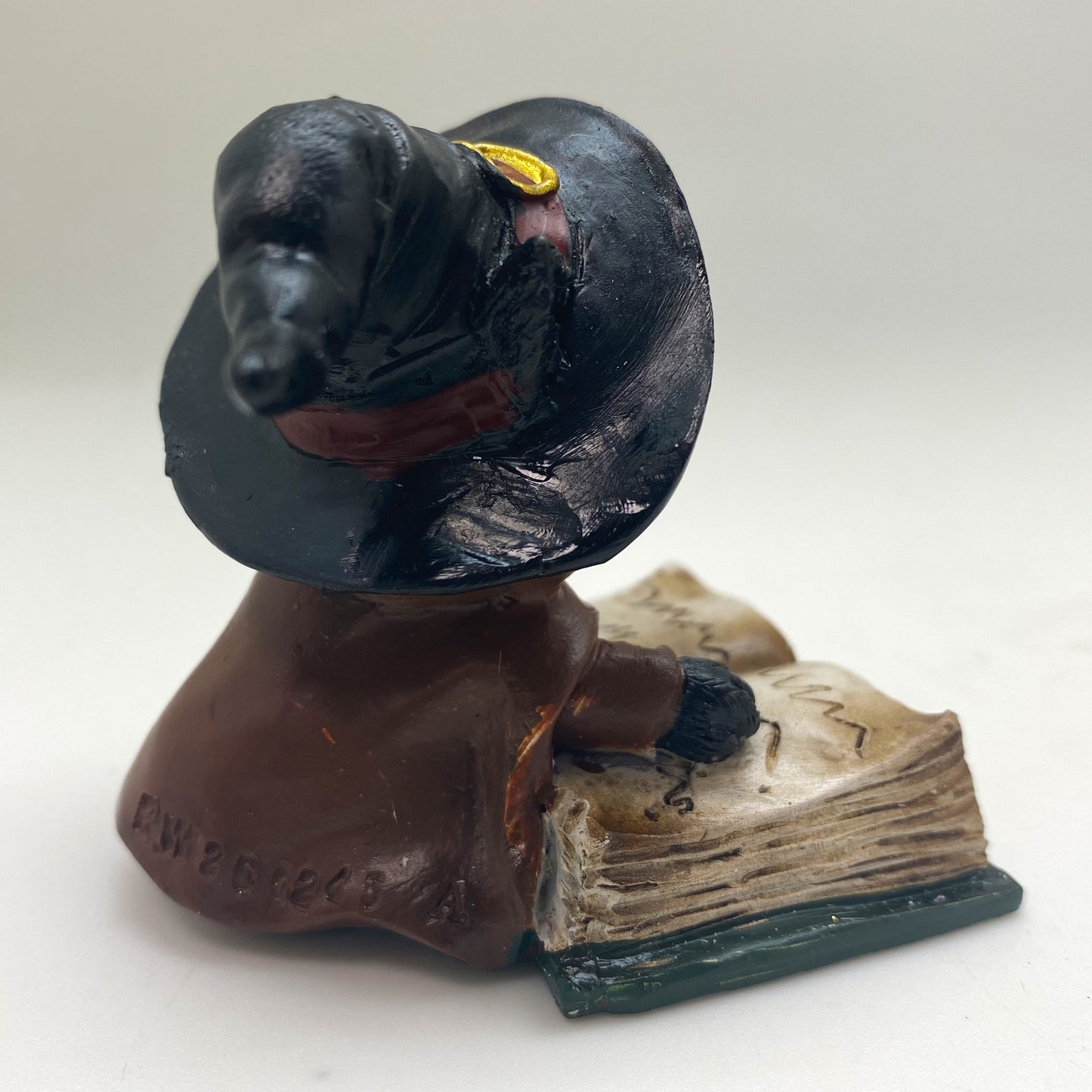 Innenmodell "Schwarze Katze mit grünen Buch" - 50 x 70 mm