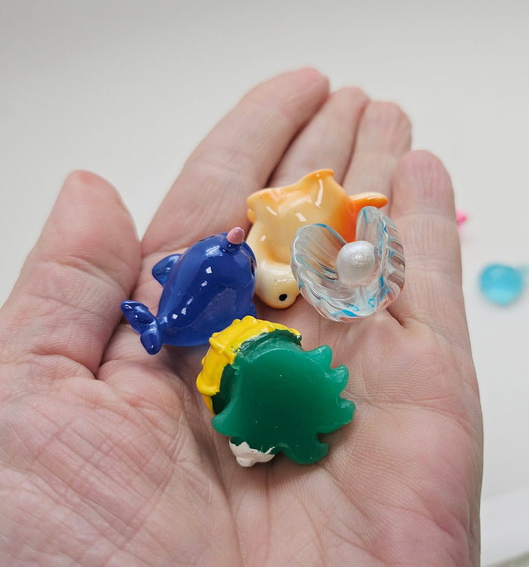 Figuren-Sets für Bastel-Kugeln Tiere klein - Zufalls-Mix - Schneekugelhaus