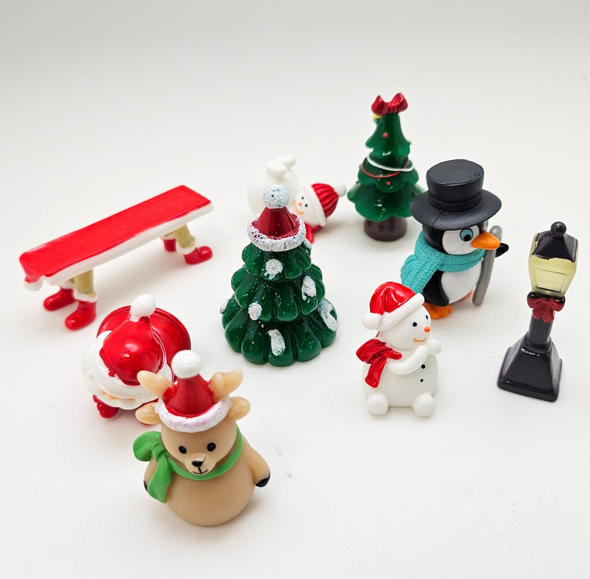 Figuren-Sets für Bastel-Kugeln Weihnachten groß - Zufalls-Mix - Schneekugelhaus